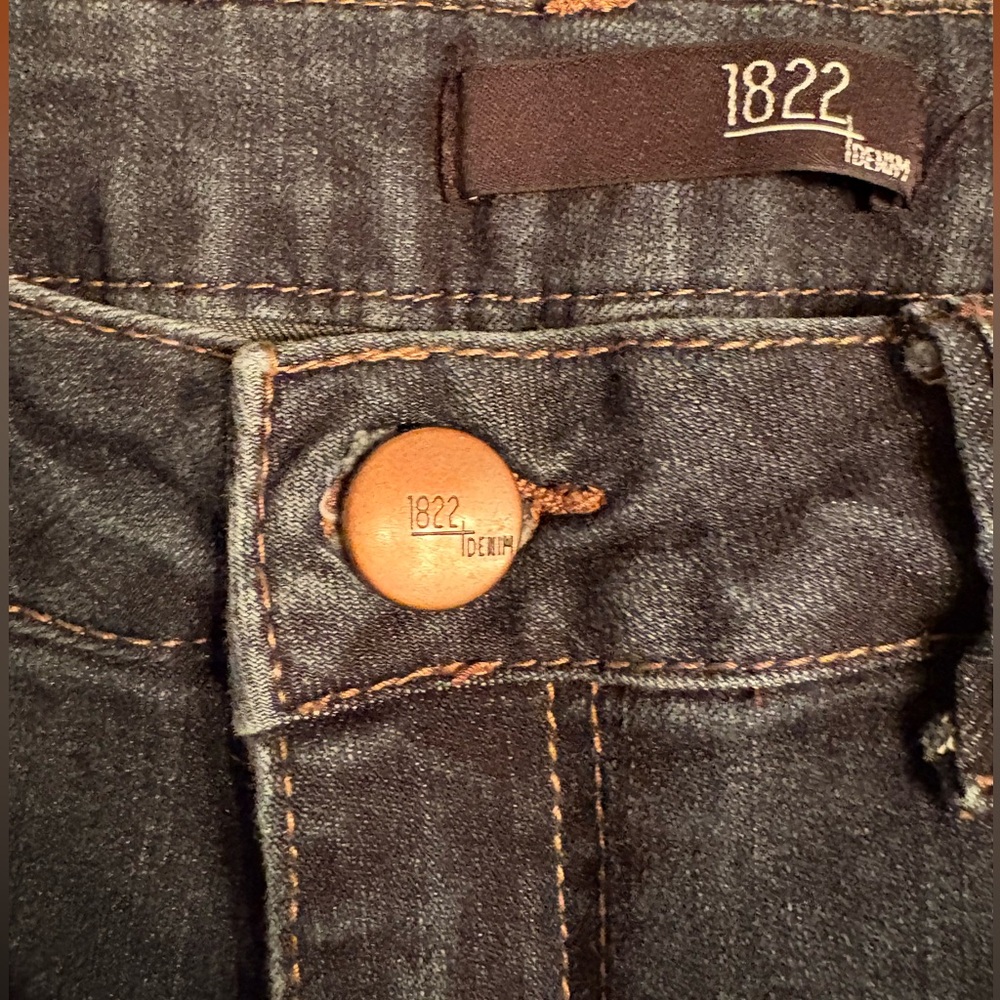1822 Wide Cuff Dark Wash - Size 12 - Classic, Flattering & Comfort - Picture 2 of 9
